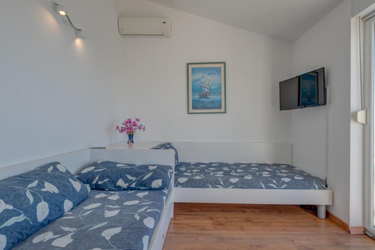 Pikolo Apartments Omis Tice Exterior foto