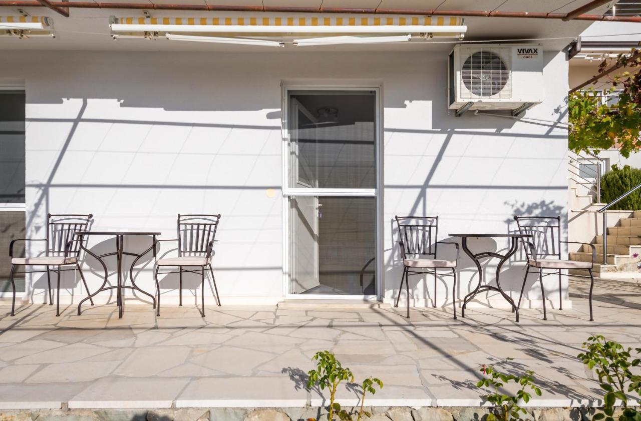 Pikolo Apartments Omis Tice Exterior foto