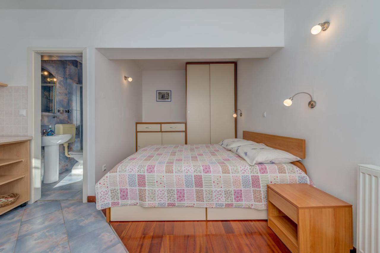 Pikolo Apartments Omis Tice Exterior foto
